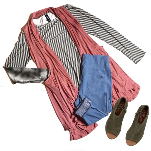 Agnes & Dora Dark Peach Cascade Vest - Picture 5 of 6